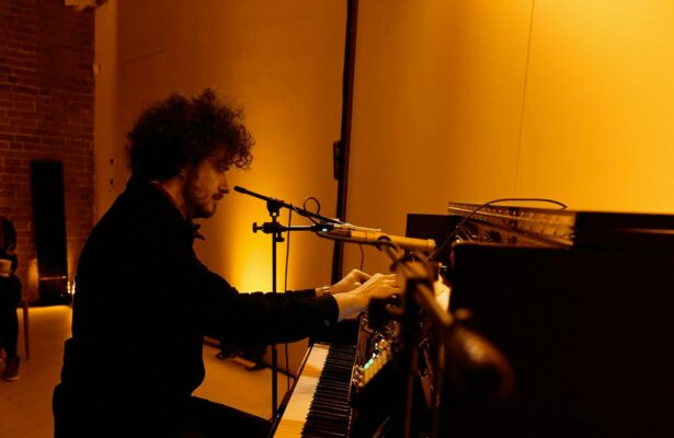 Дима Устинов. Music for a really long walk