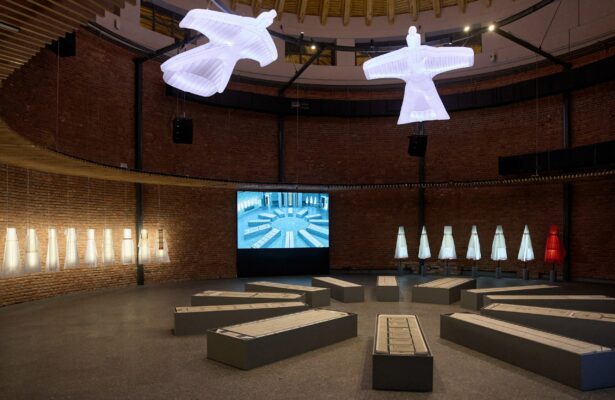 Кураторская экскурсия по выставке «Наблюдатели»